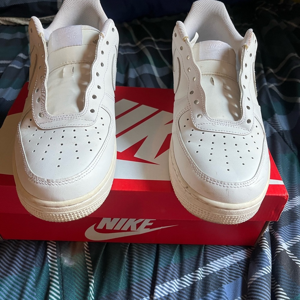 Nike Air Force 1 White